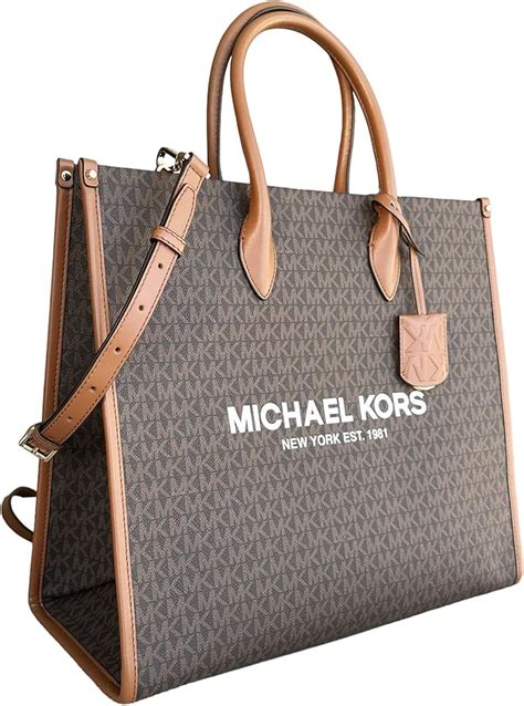 michael kors larg logo tote bag youtube|Michael Kors logo tote bag.